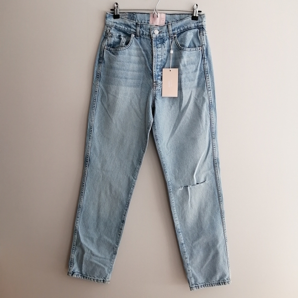 NWT Revice Ex-Boyfriend Jeans in Player One Wash Distressed Slits Size 28